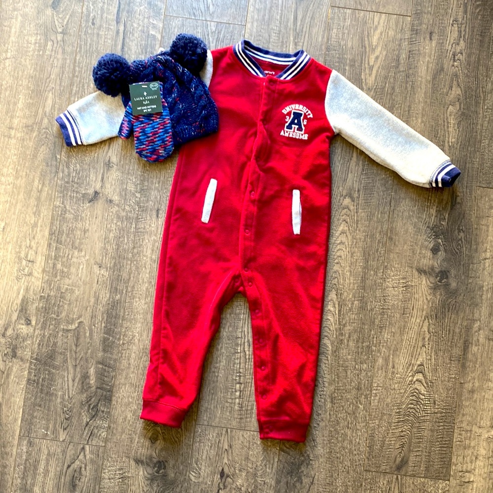 🥳HP🎉 Carter’s Onesie 24mos with Hat and Mittens